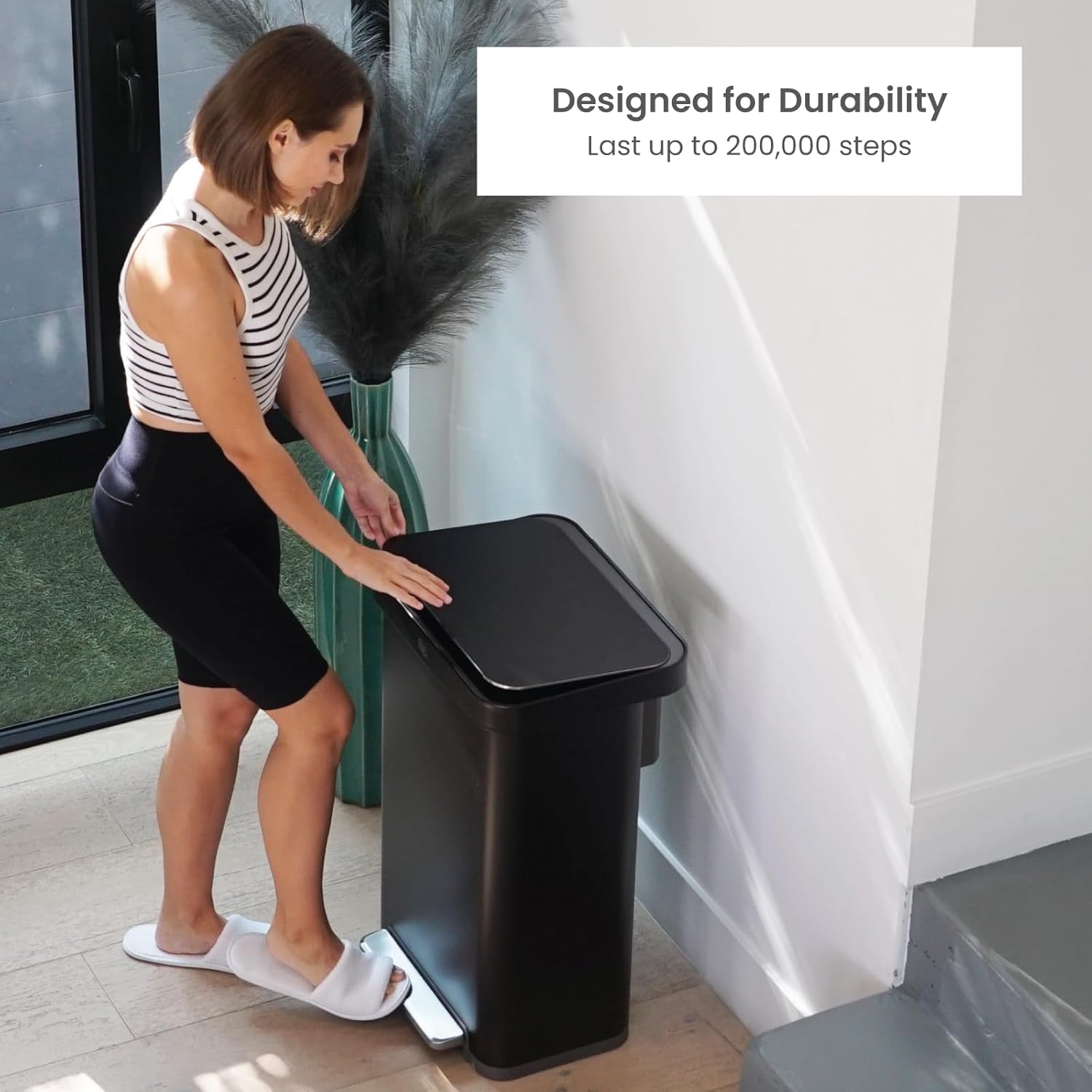 18.5 Gallon Virtuoso 2.0 Trash Can - 70 Liter
