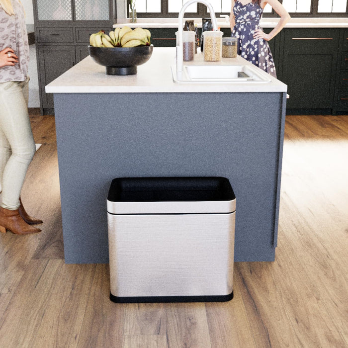8.7 Gallon Slim Trash Can - 33 Liter